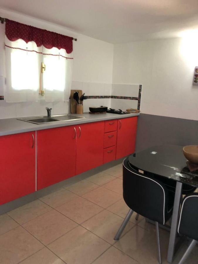 Ferienwohnung La Tourterelle De Neron Le Moule Exterior foto